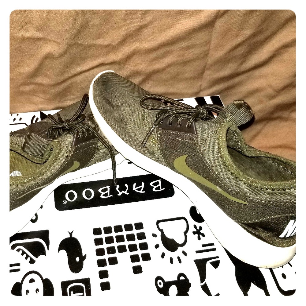 Nike shoes